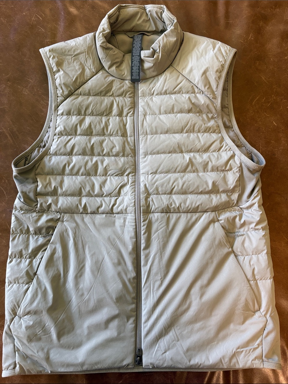 Lululemon Men's Down for it all Quilted Vest -green-grey Sz M